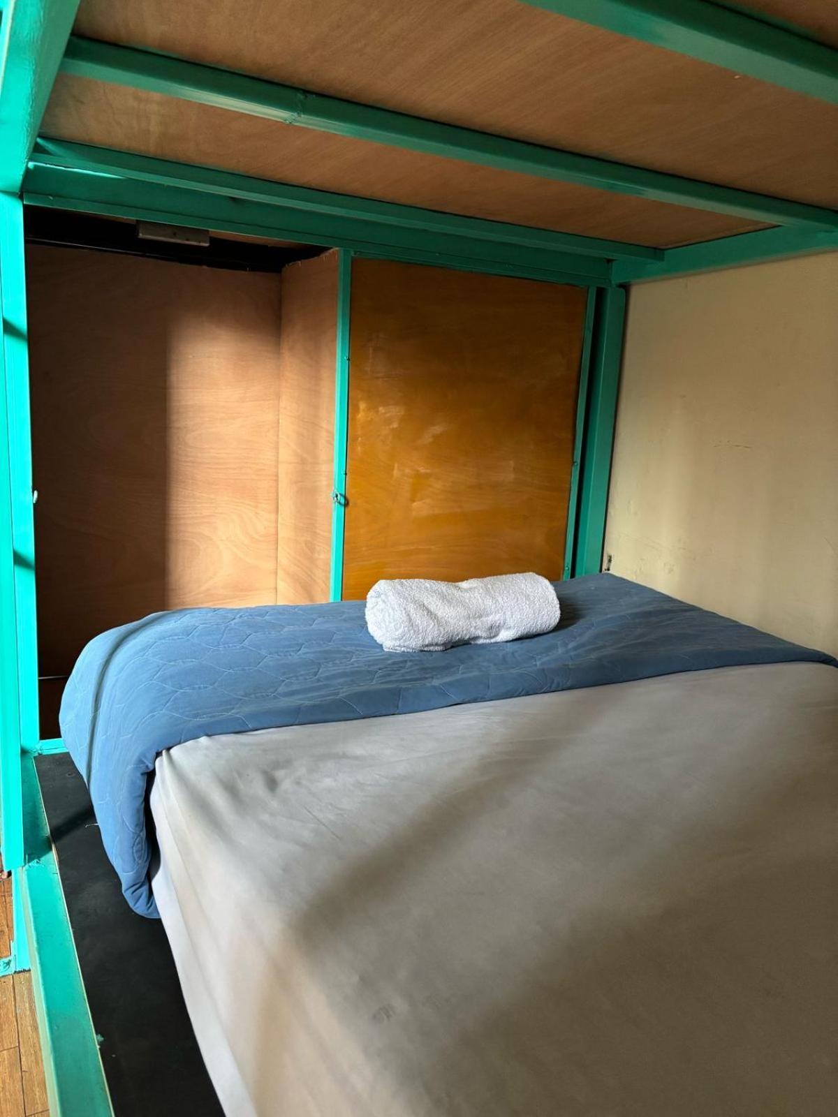 Volko Party Hostel Антигуа-Гватемала Номер фото